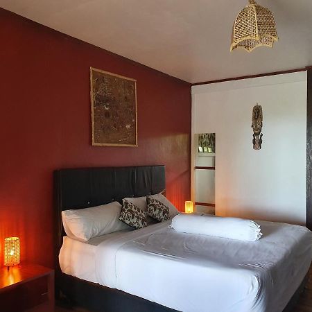 Amban Beach House Маноквари Екстериор снимка