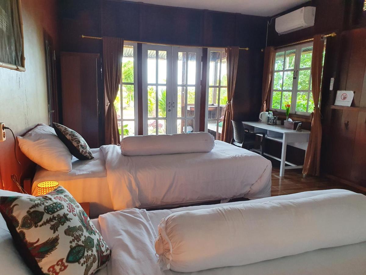 Amban Beach House Маноквари Екстериор снимка
